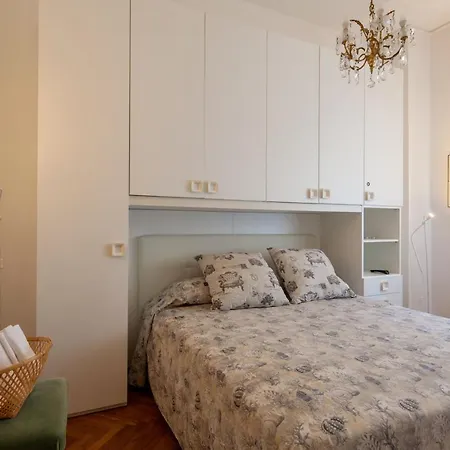 Holidays Apartment