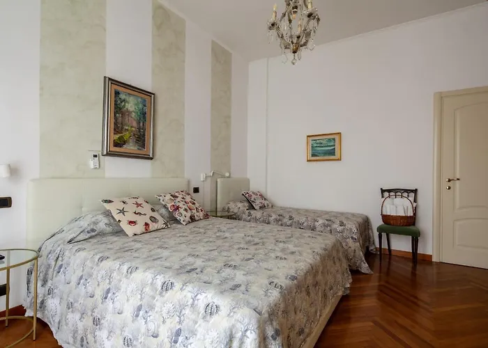 Апартаменты Holidays Специя