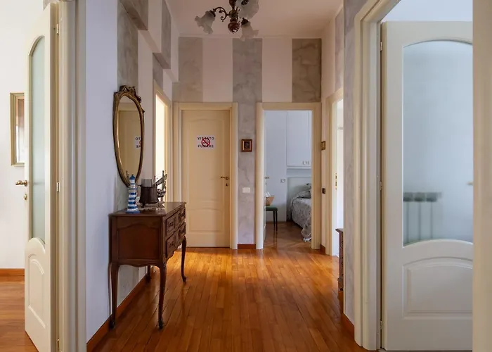 Holidays Apartmán La Spezia